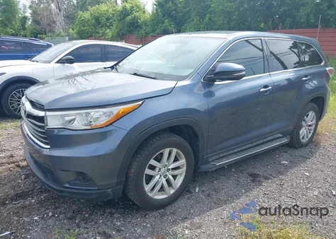 2015 Toyota Highlander Le V6 z USA, uszkodzony, nr VIN 5TDZKRFH7FS089672